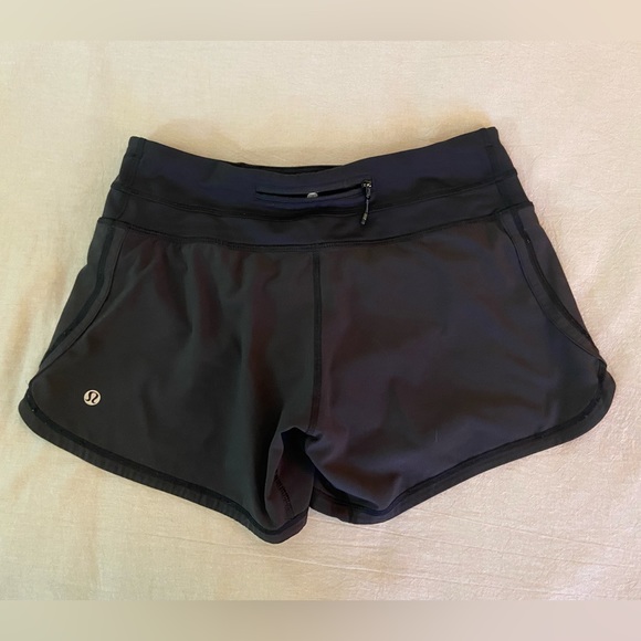 Lululemon Lined Shorts - Picture 4 of 7